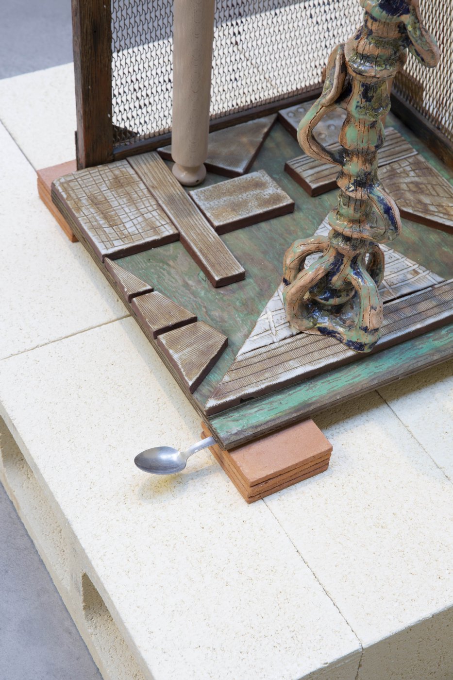 5_Fondazione_Officine_Saffi_Supponiamo_un_amore_installation_views.jpg